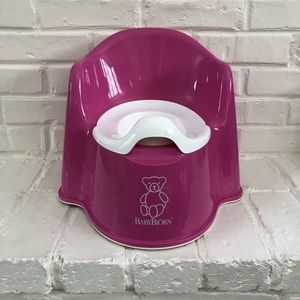 Baby Bjorn Toddler Training Potty in Pink!